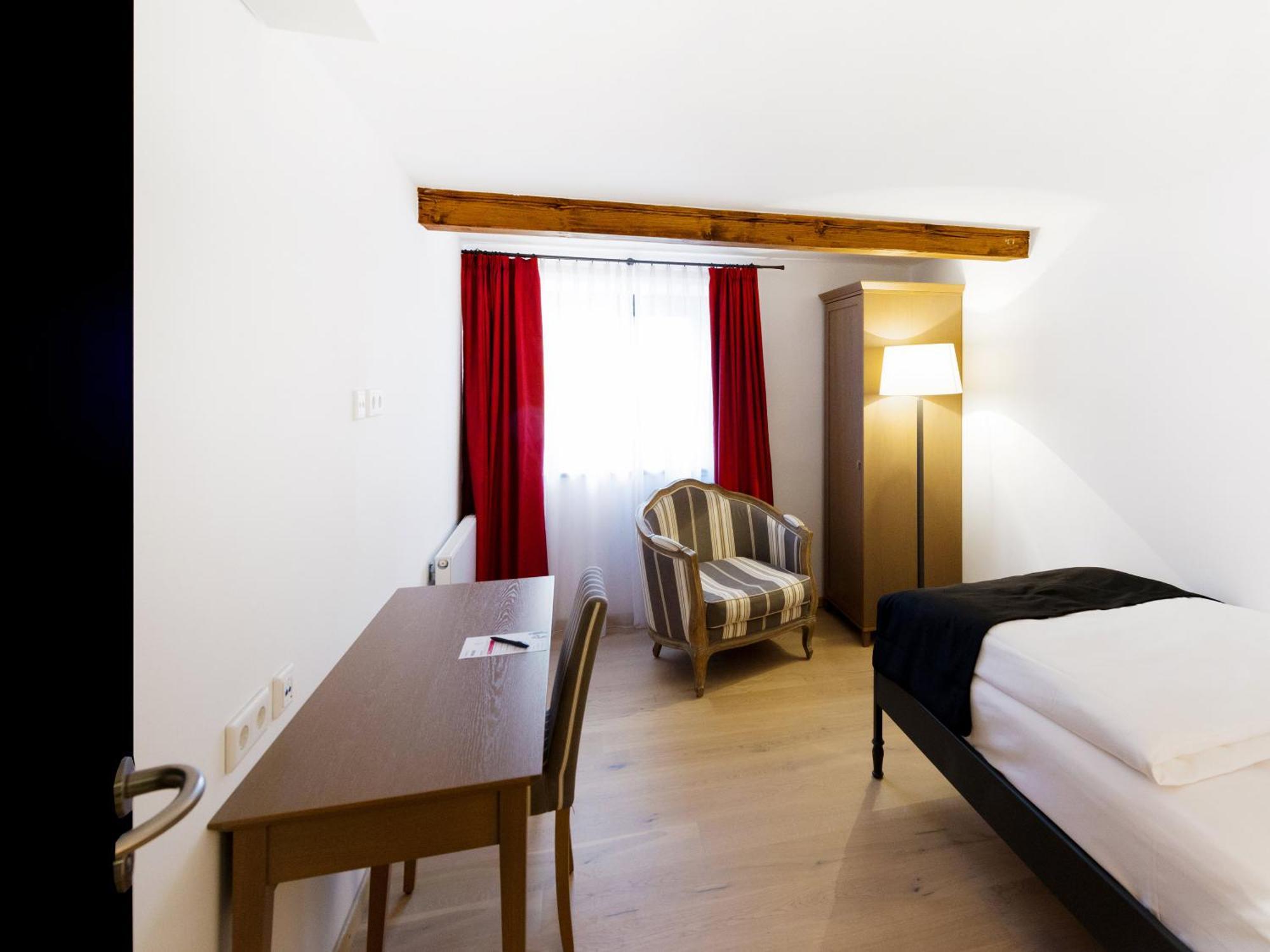 DORMERO Suite